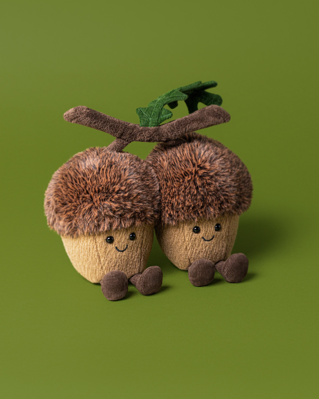 Jellycat Amuseable Ort & Turn Acorns