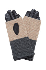 Madiison Gloves in Black by ICHI
