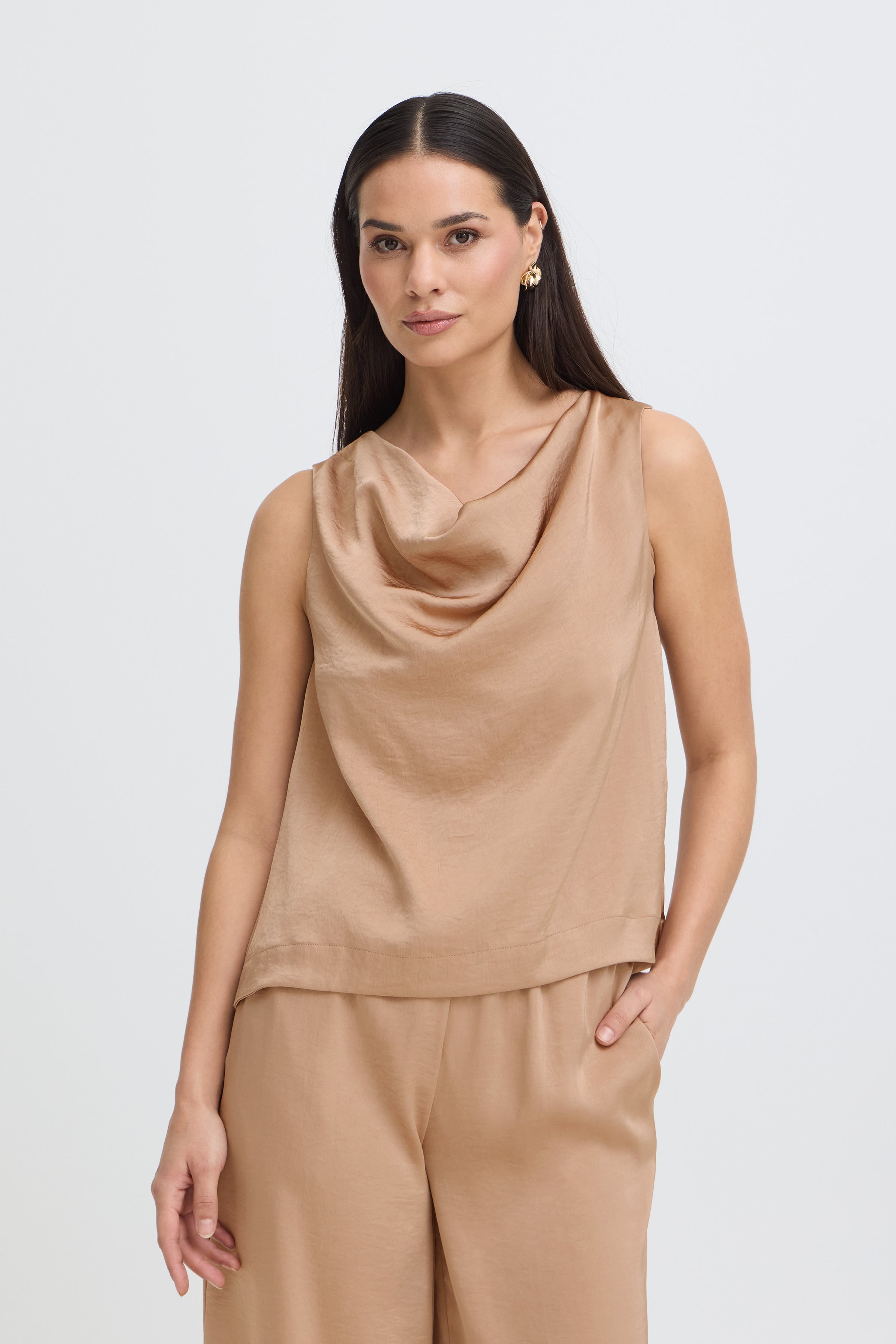 Dacanna Top in Stucco by b.young
