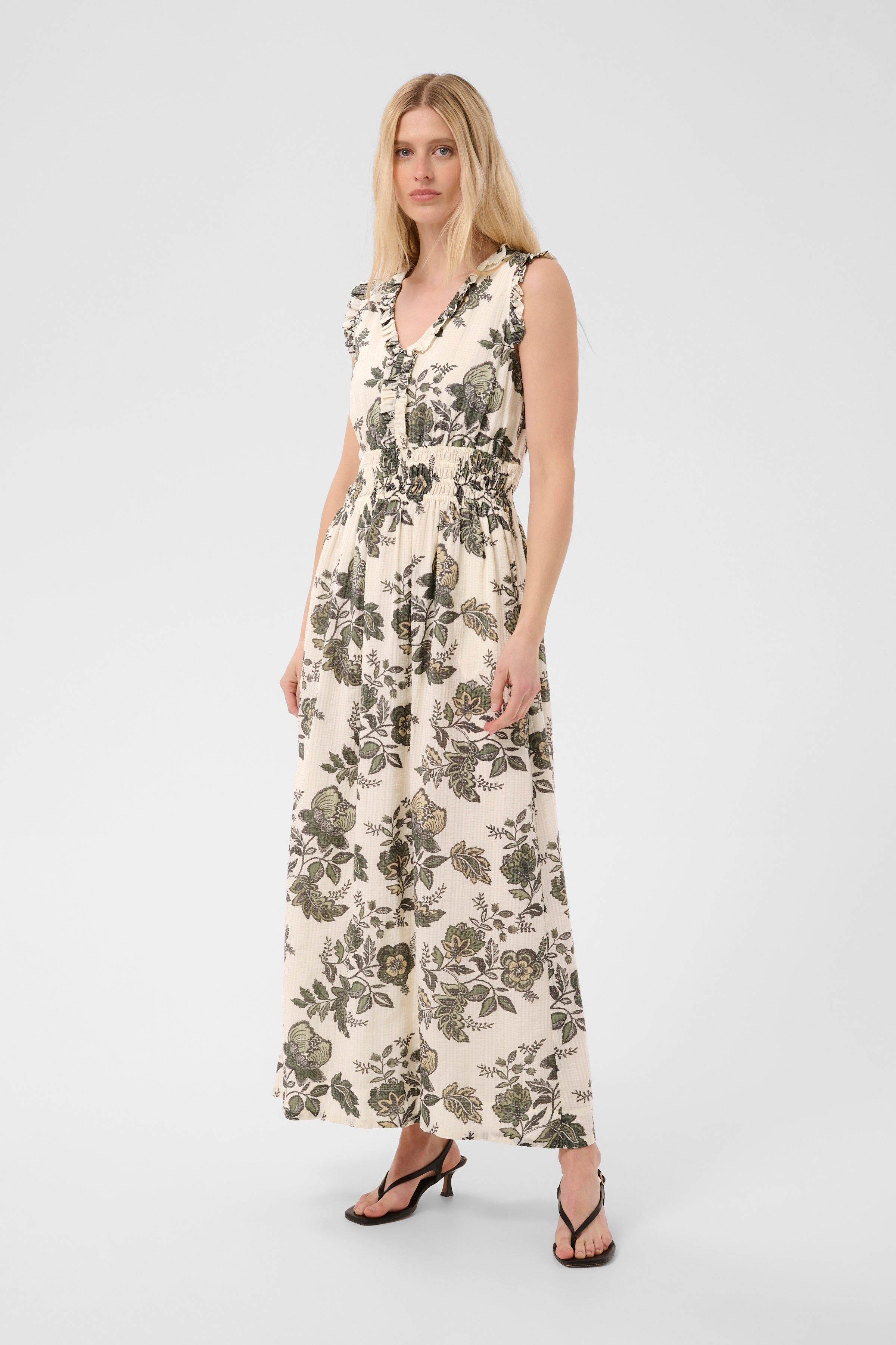 Dittemarie Dress in Beetle Flower Print by Part Two