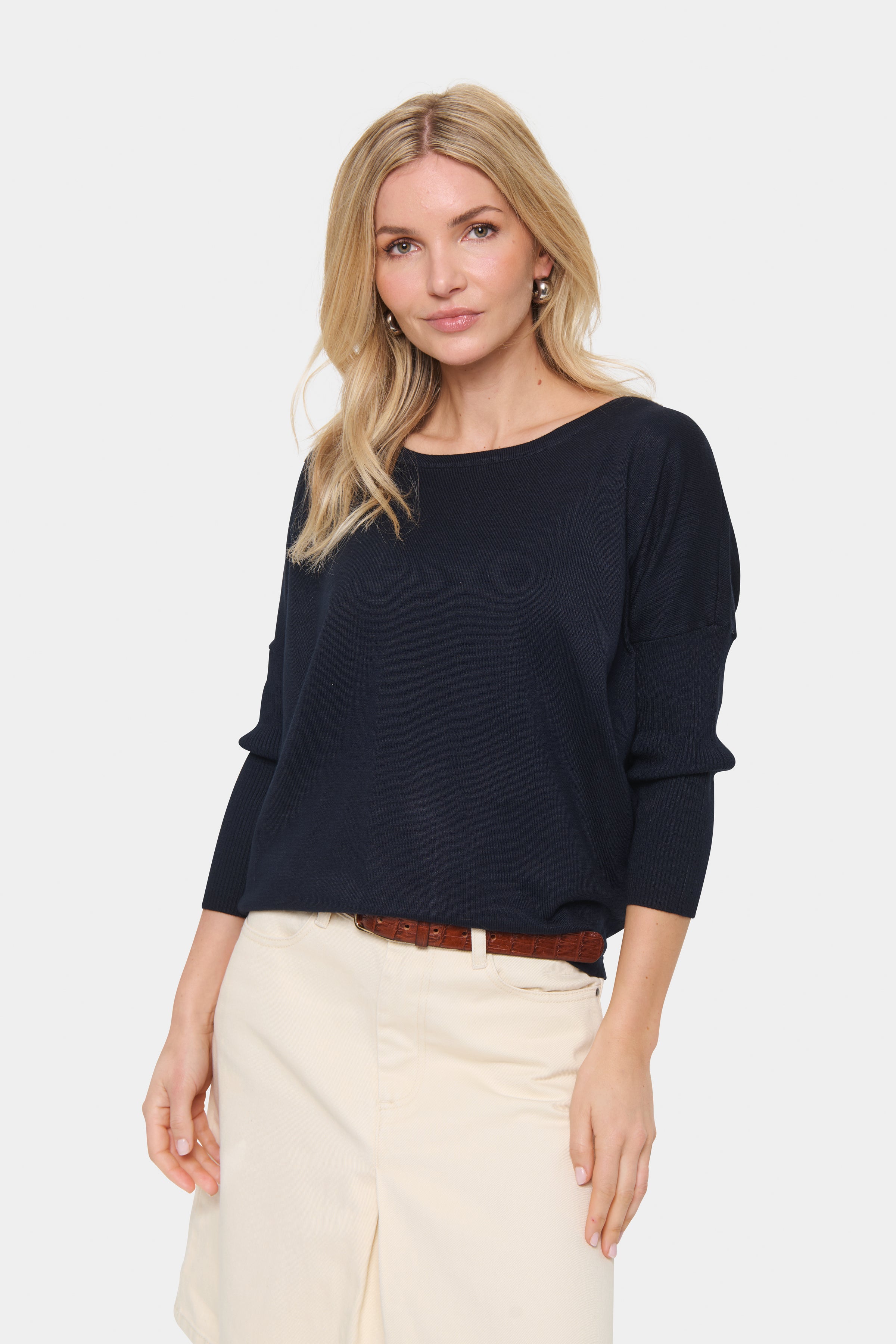 Mila Roundneck Pullover in Night Sky by Saint Tropez
