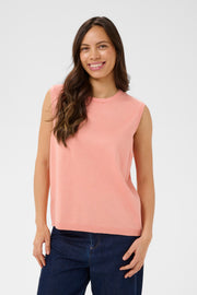 Mila Vest in Blooming Dahlia by Saint Tropez