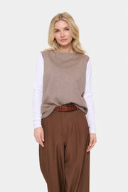Mila Vest in Atmos Melange by Saint Tropez