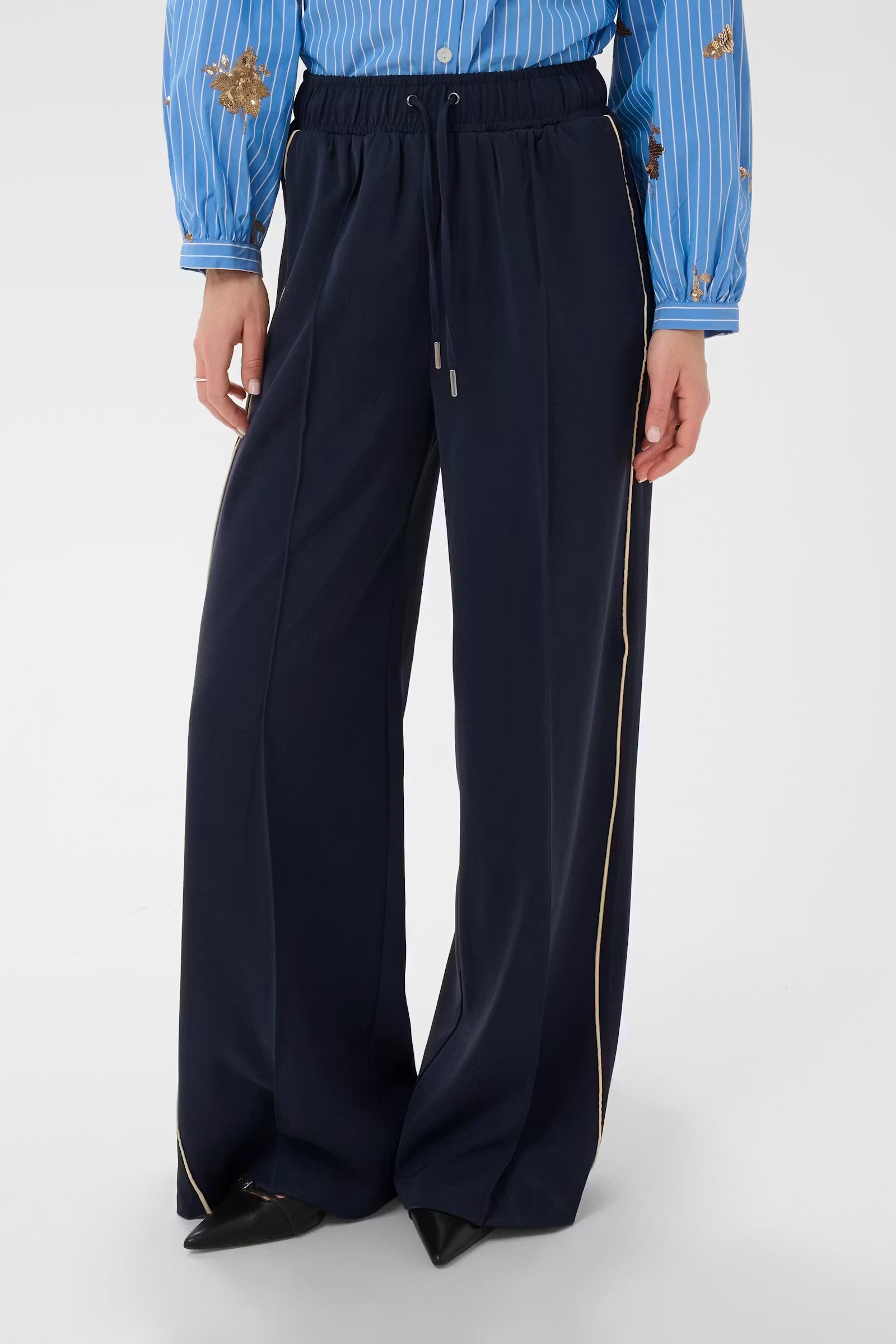 Sue Pant in Night Sky by Saint Tropez
