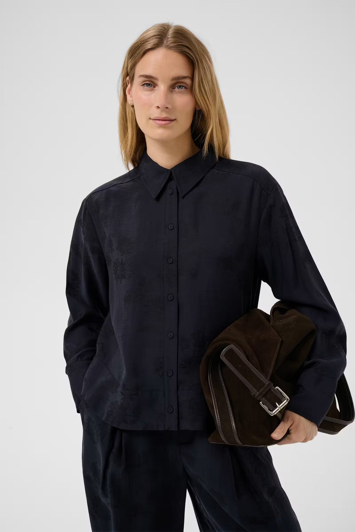 Carolla Shirt in Dark Navy Flower by Part Two
