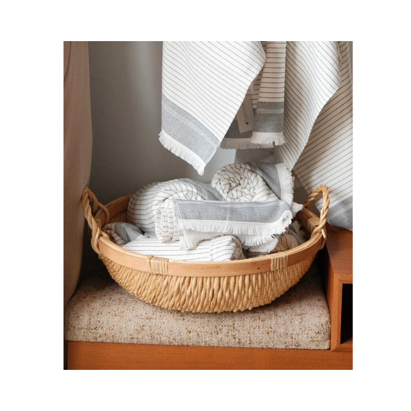 Low Round Sewn Willow Tray