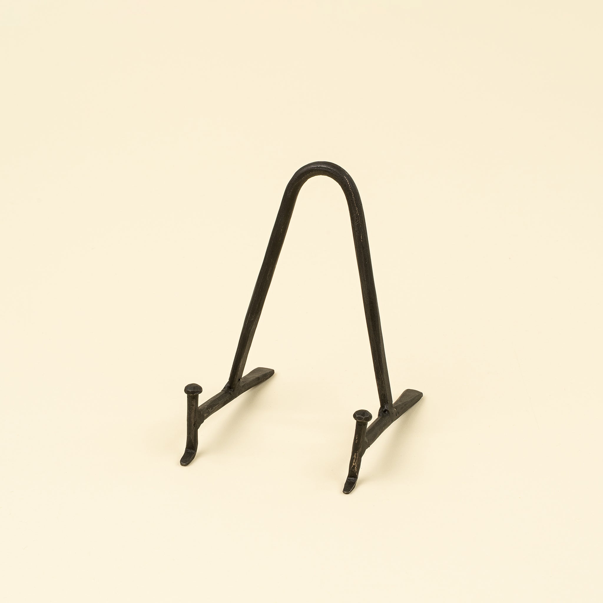 Arc Display Stand Black Small