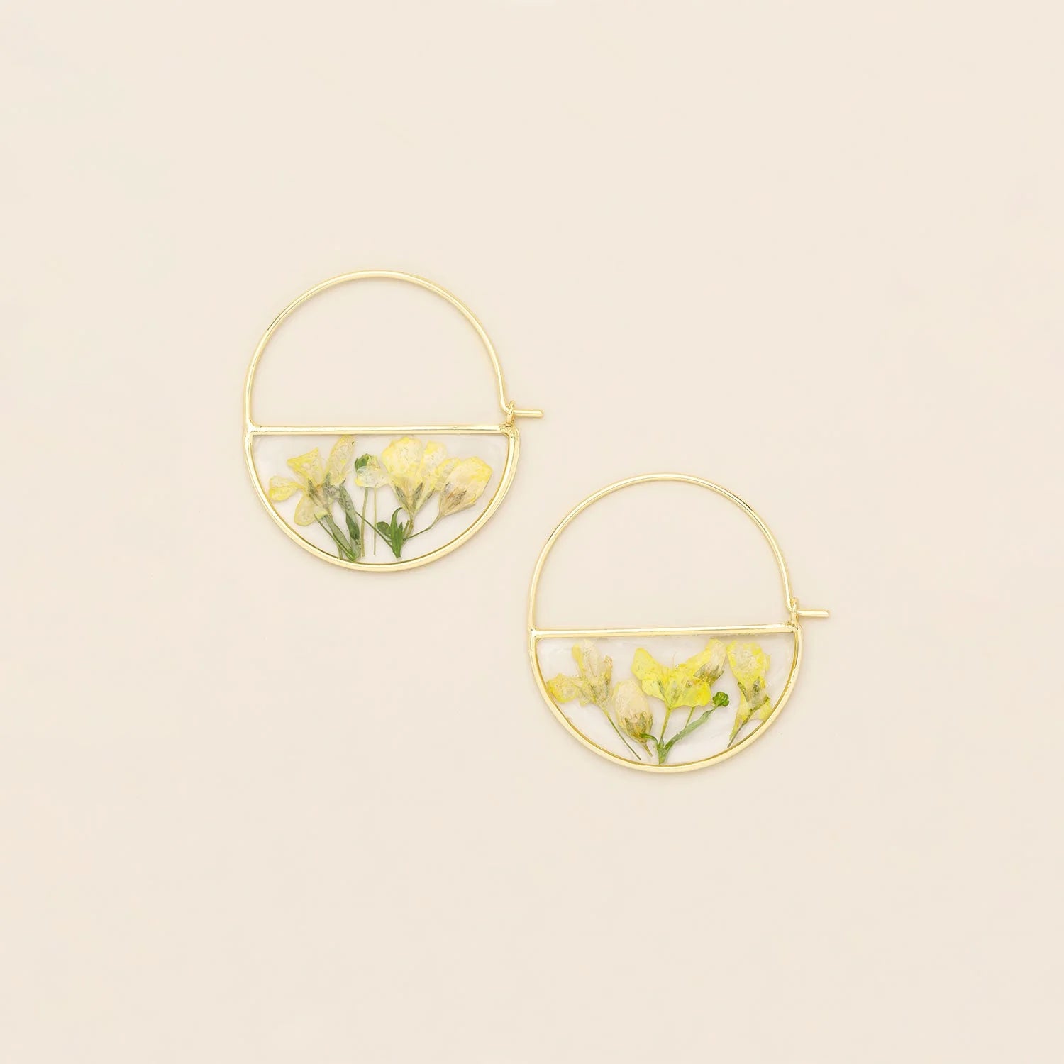 Pressed Flower Earrings - Yellow Baby's Breath