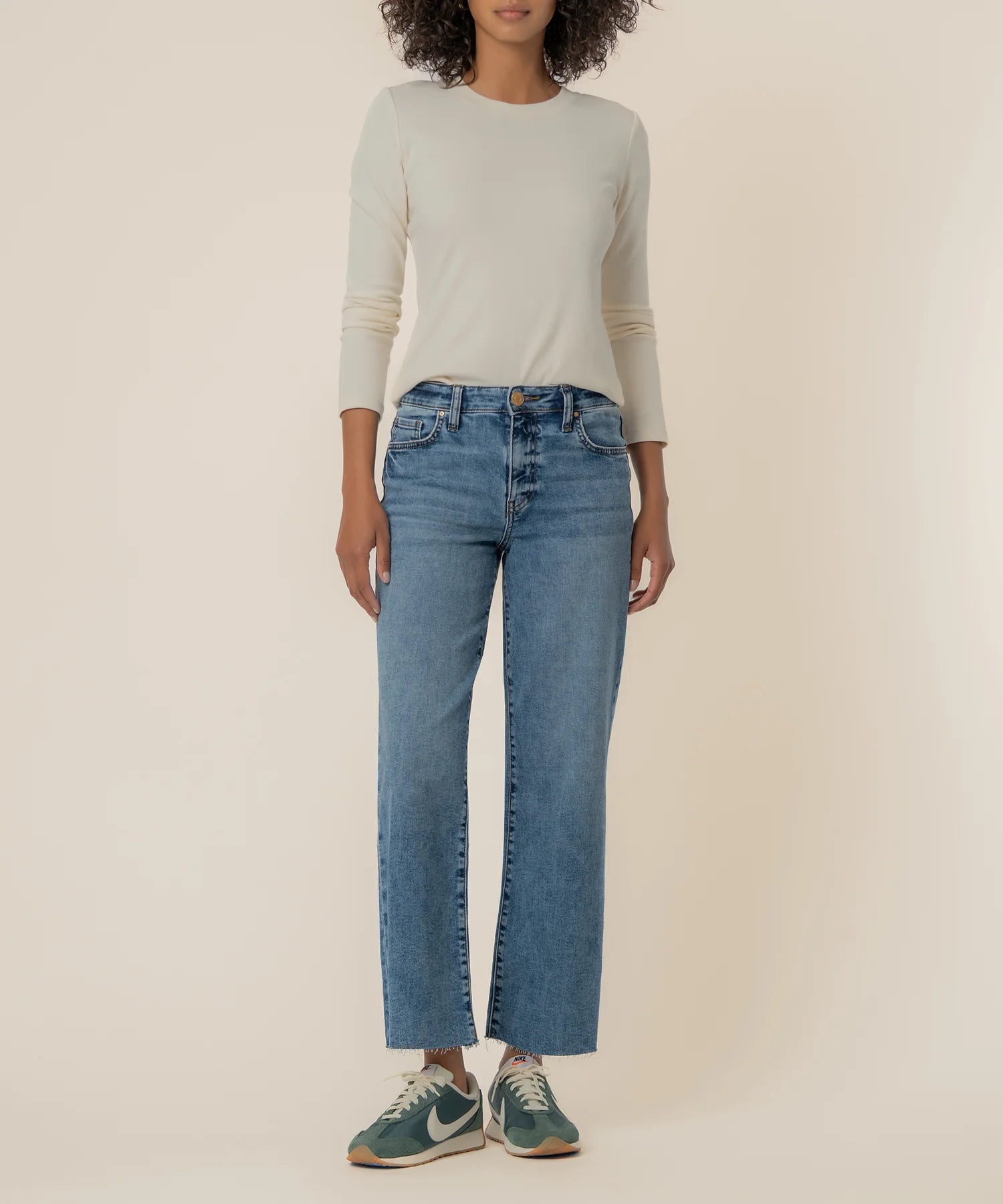 Charlotte High Rise Wide Jean with Raw Hem in Star Wash by Kut from the Kloth