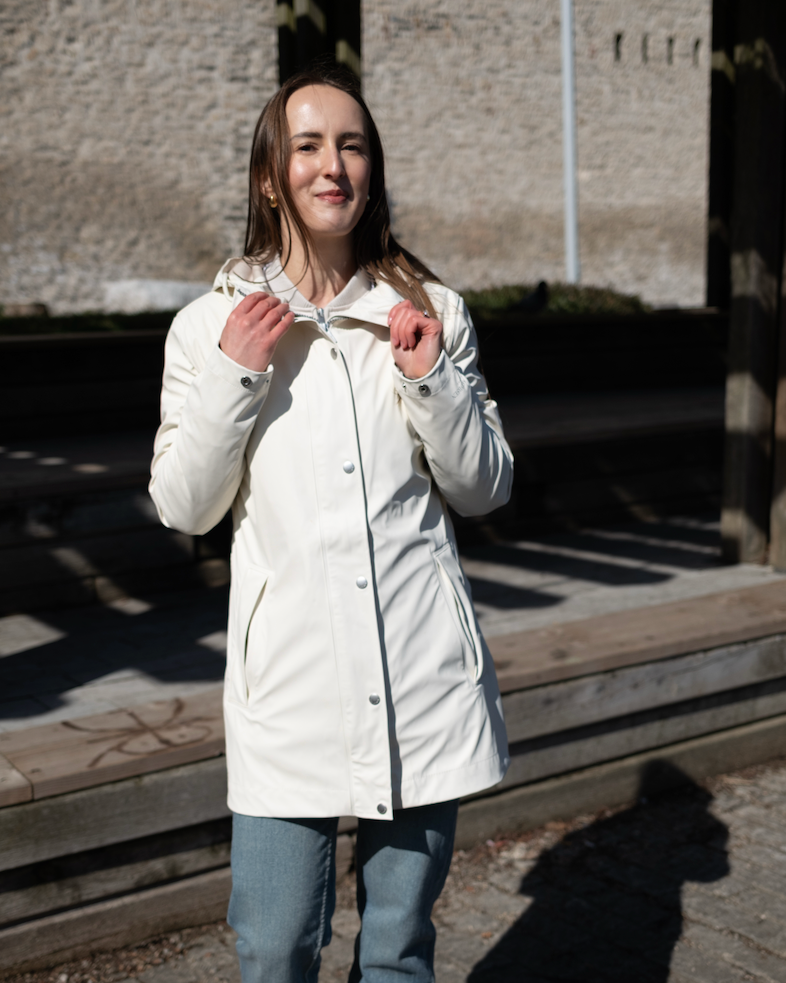Short Rain Jacket in Milk Creme by Ilse Jacobsen