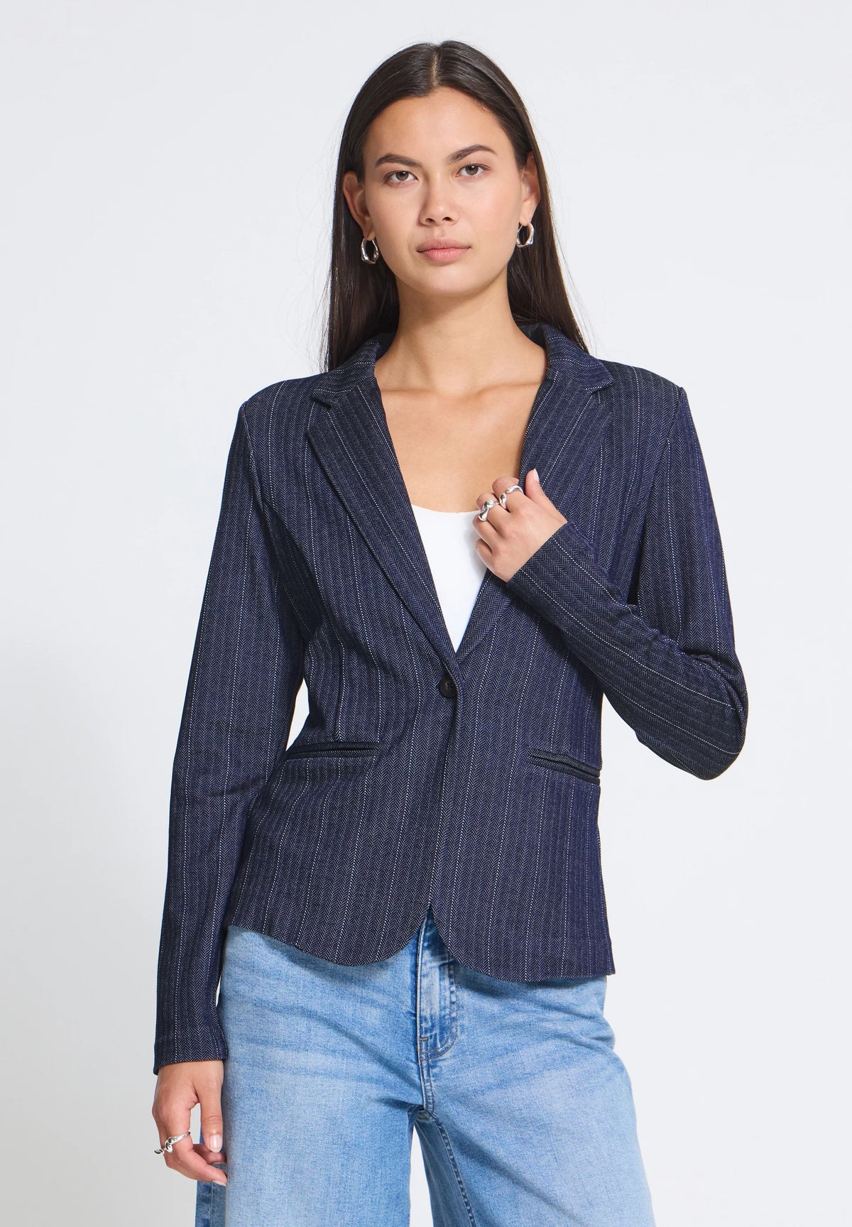 Kate Pinelle Blazer in Dark Blue by ICHI