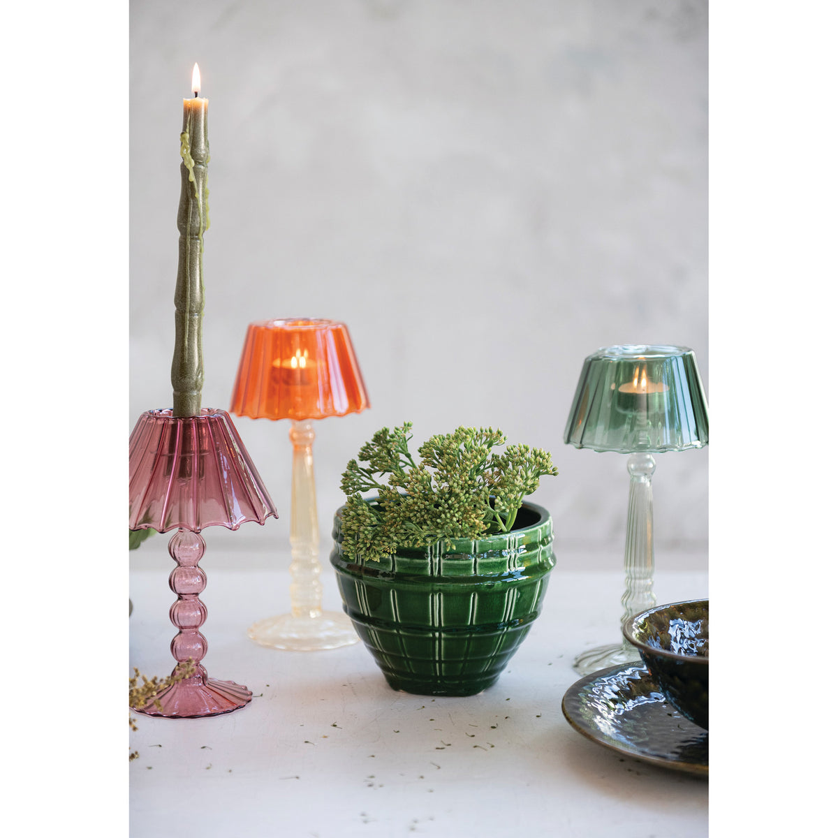 Glass Scalloped Table Tealight/Taper Holder in Plum