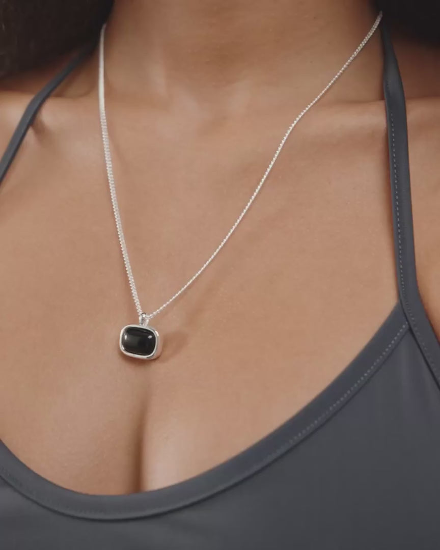 Load video: Now Necklace in Silver &amp; Black by Pilgrim